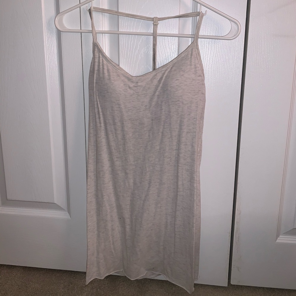 Lululemon light weight power Y tank